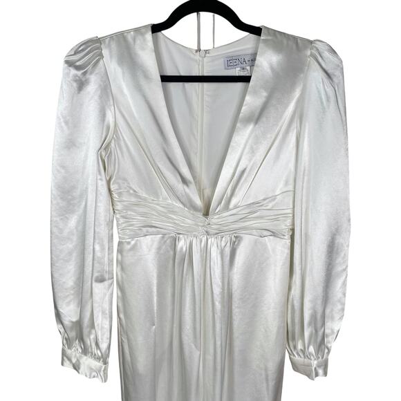 Leena for Mac Duggal White Plunge Satin Puff Sleeve Jumpsuit SZ 2 - Picture 6 of 12